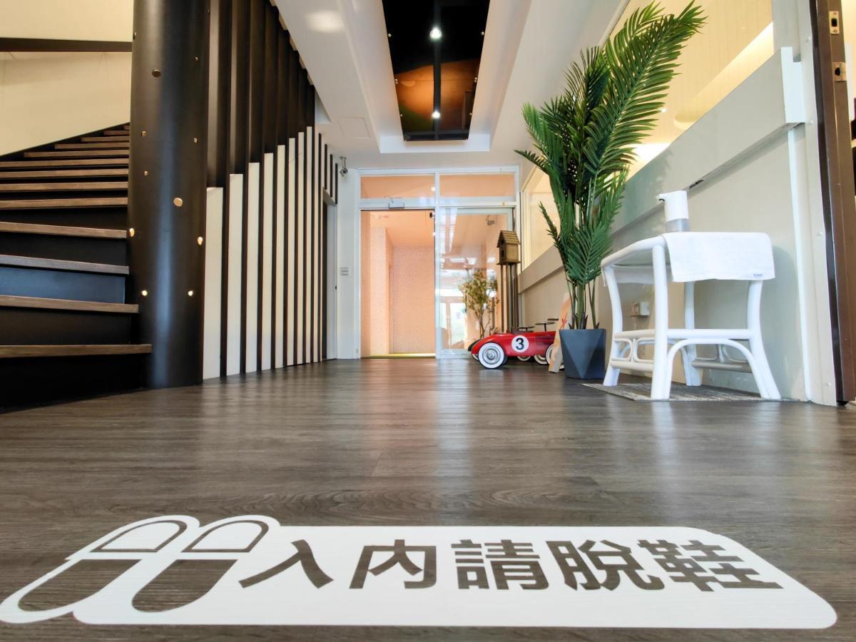 Lovestar Lakeside Hotel - Stars Building Nam Loan Ngoại thất bức ảnh